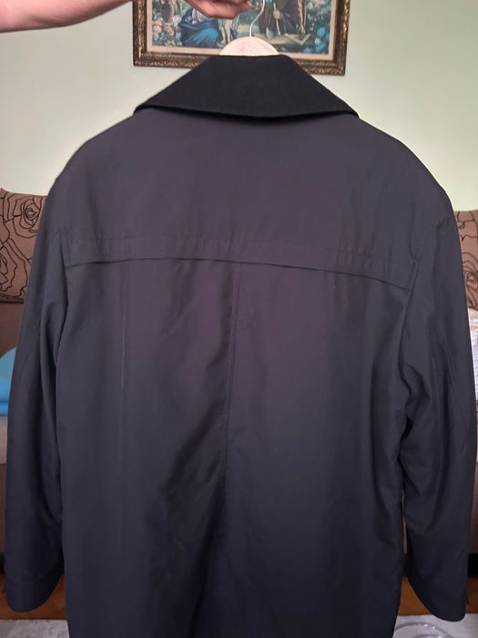 Vand HAINA de iarna pentru bărbați