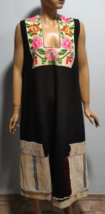 Ямболска носия Белкосник и престилки