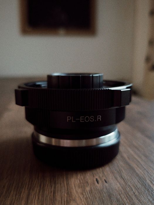 Продавам Arri PL mount адаптер