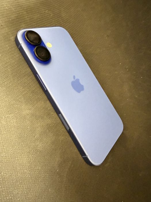 iPhone 16 128gb / заключен