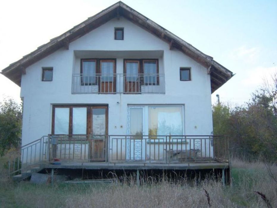 Продава се Къща в с. Поцърненци, Област Перник - 90 кв.м за 504 €/кв.м - Снимка #2