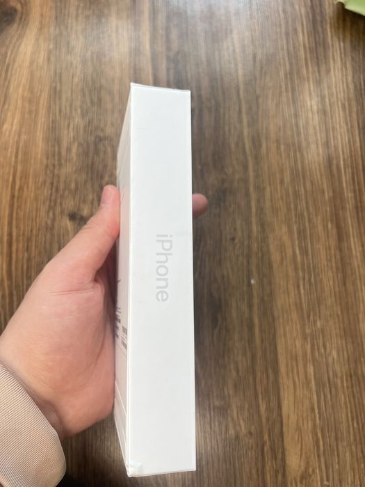 Iphone 17pro,256gb,E-sim запечатанный