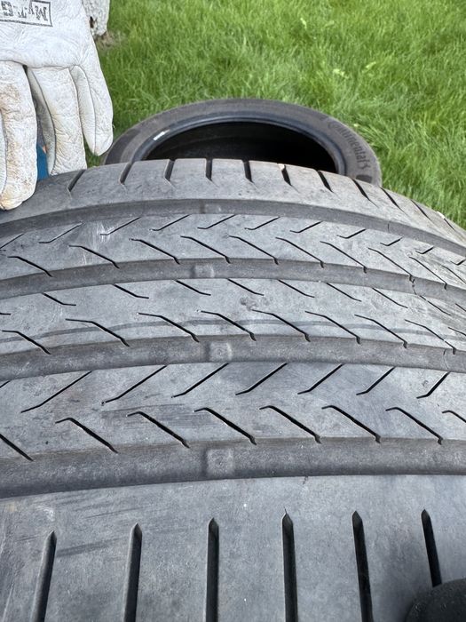 Anvelope 255/45/R20 + 285/40/R20 Continental Eco Contact