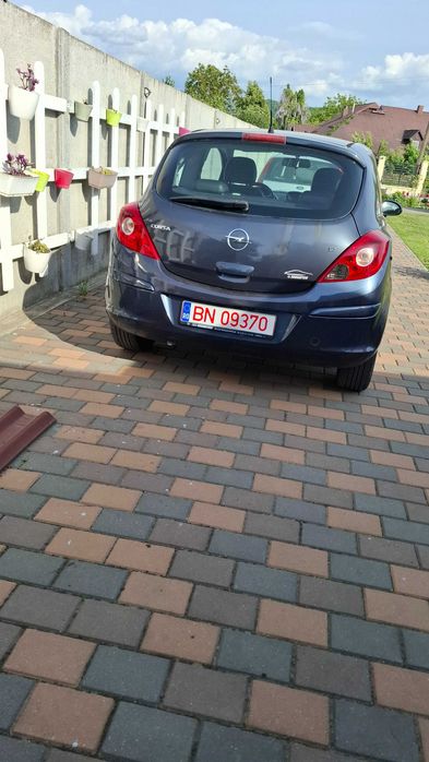 Vând urgent autoturism Opel Corsa!!!