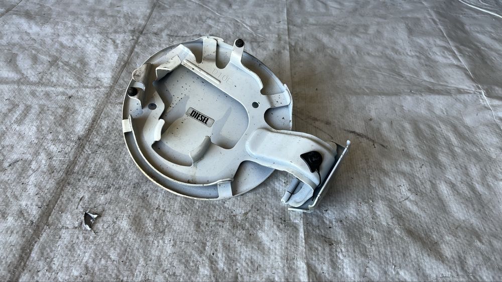 Капак на резервоар Mazda CX3