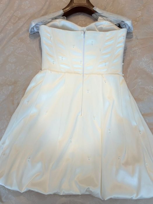 Rochie tafta alba perle