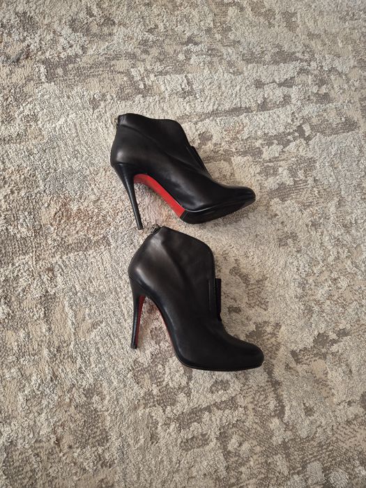 Продам ботильоны,кожа натуральная, 38 размер