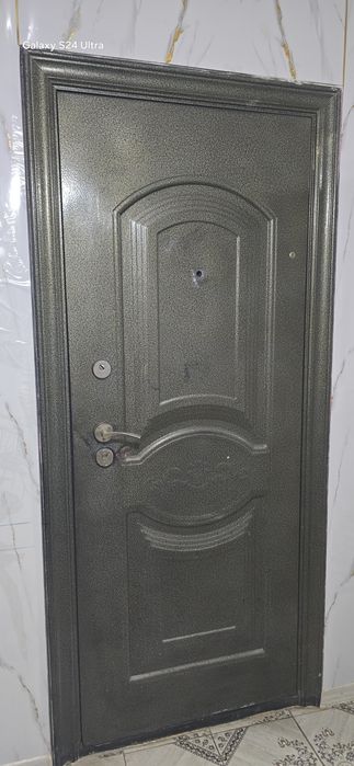 Сыртқы темір есік сатылады