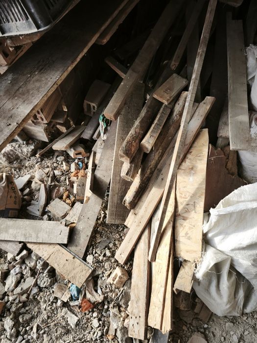 Дърва за огрев дървен материал