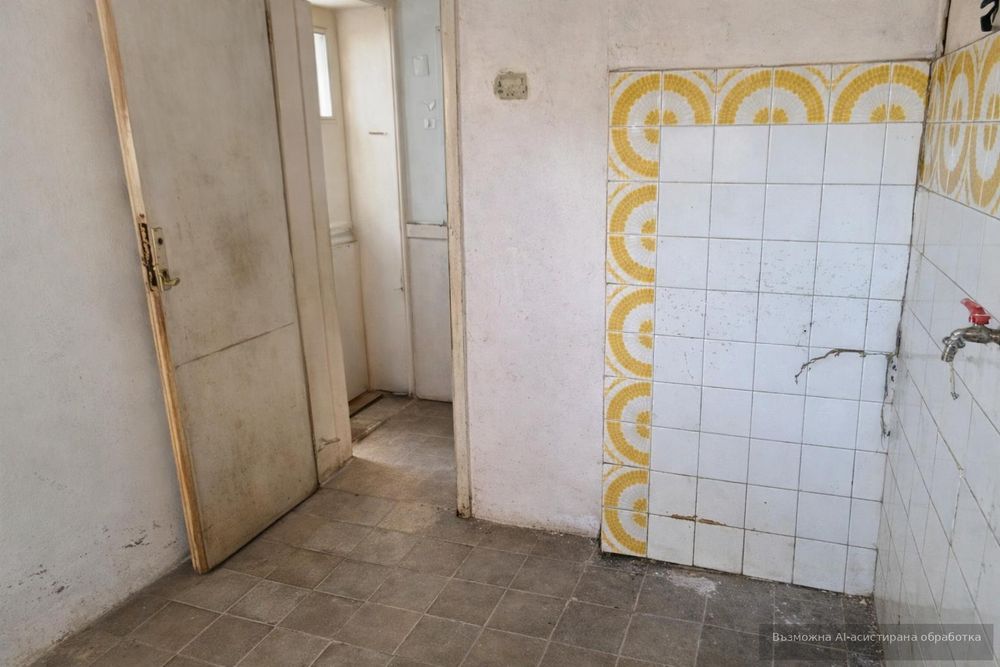 Къща близнак за продажба в кв. Каменица 1