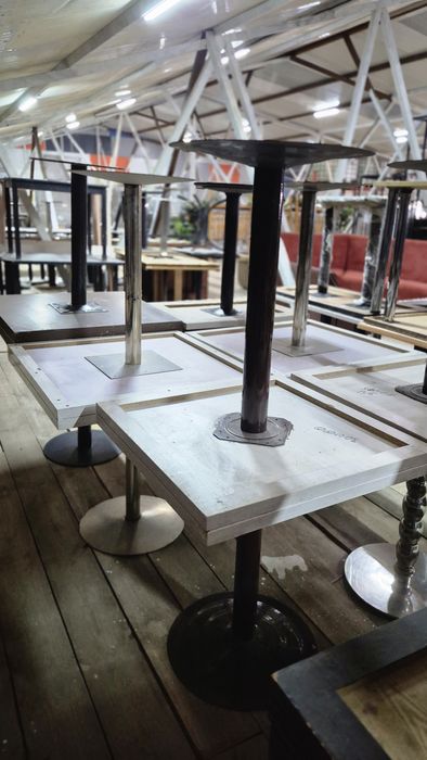 Стол обеденный,  стол для зала, стулья, диваны