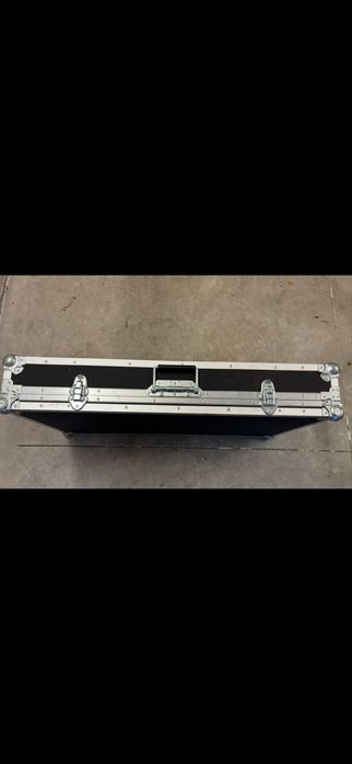 Продавам Dj конзола Denon dj MCX8000