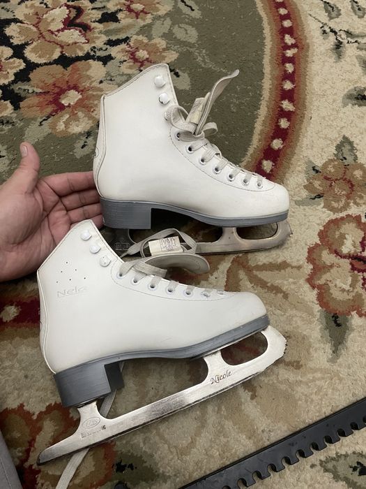 Коньки для фигурного катания