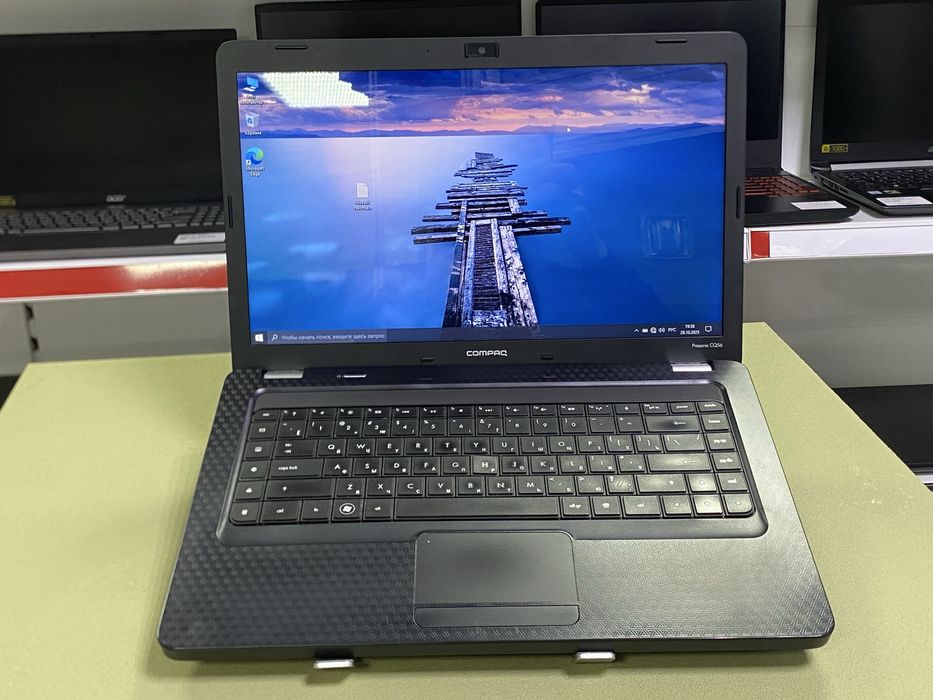 Ноутбук Compaq Pentium 4500 / 3GB / 500GB HDD. Для базовых задач