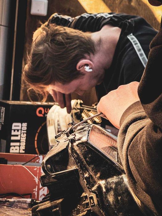 Ремонт диодной оптики . Перепайка диодов