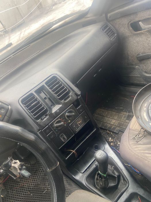 Продам авто ваз 2110