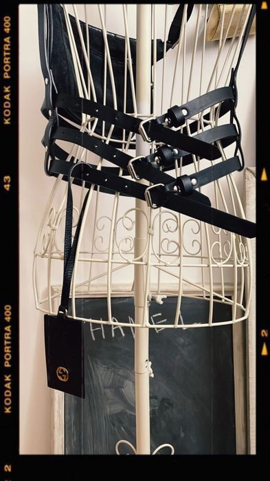 Gucci кожен етикет