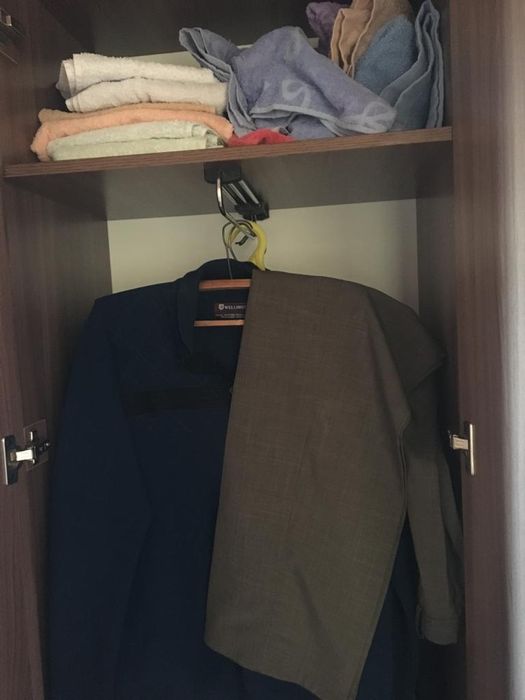 Продам шифоньер.