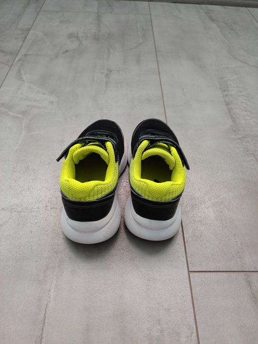 Детски маратонки Nike