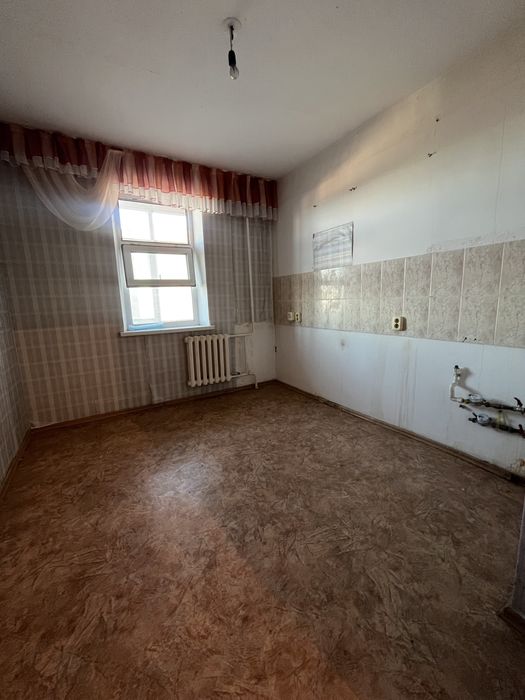 Продаю 2 ком квартира