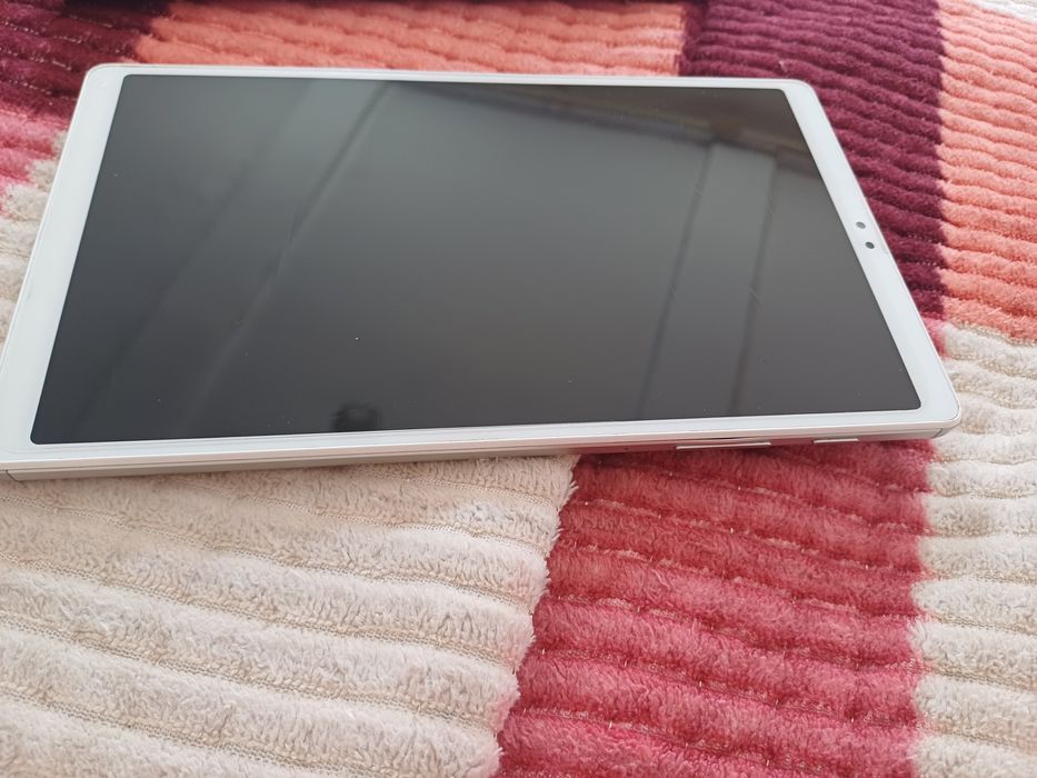 Планшет Самсунг 32г