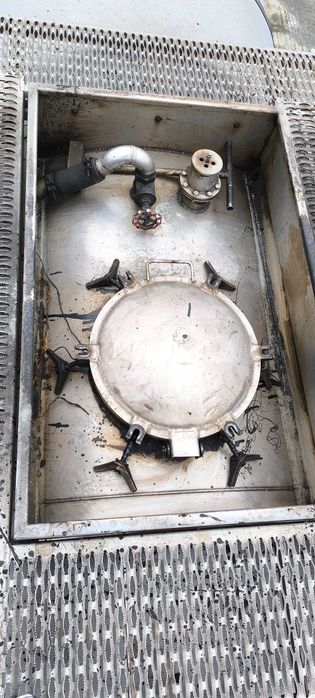 Renault T460 + цистерна за битум