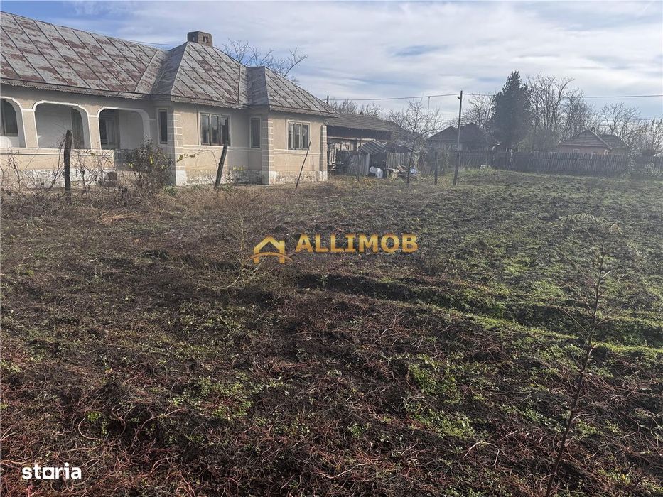 Casa batrâneasca + 1500 mp teren, doua deschideri – Fulga, Prahov