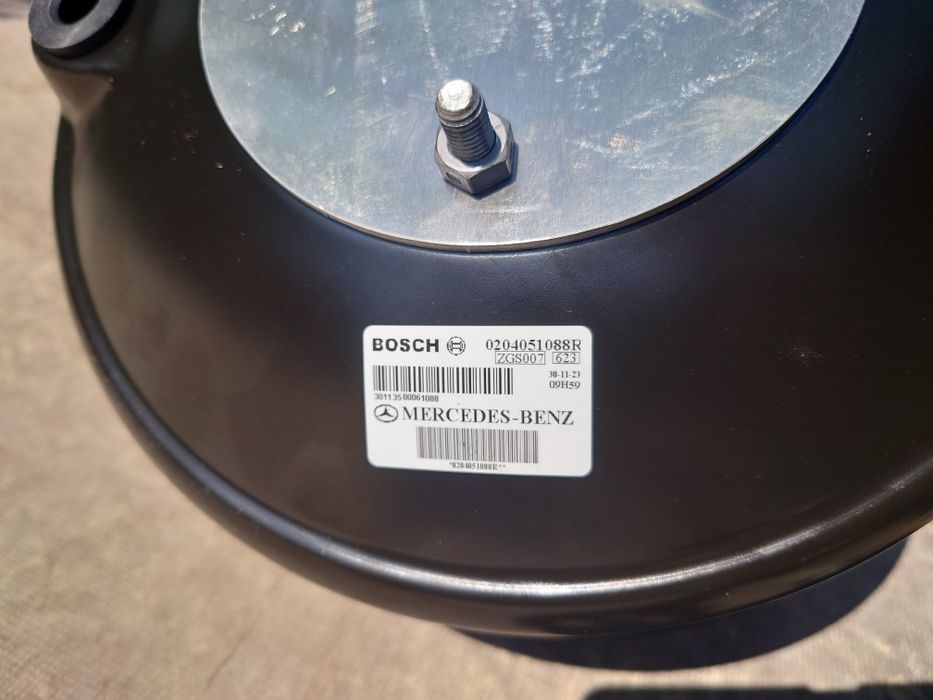 Серво усилвател за Мерцедес Вито