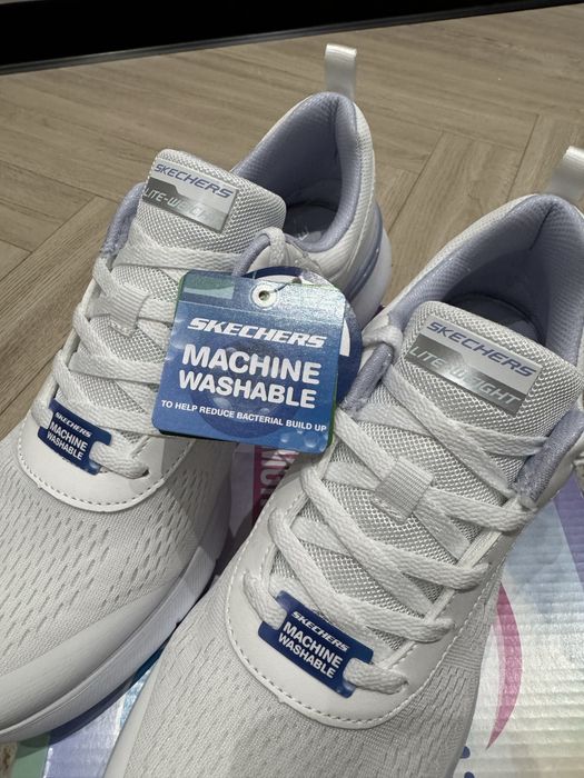 кроссовки от Skechers ОРИГИНАЛ