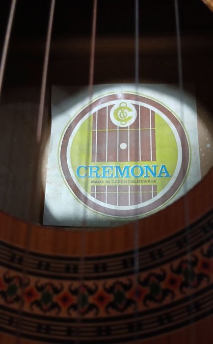 Гитара CREMONA 6 струн.
