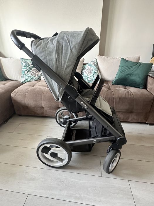 Количка Mutsy I2 шаси+седалка+кош за новородено+аксесоари