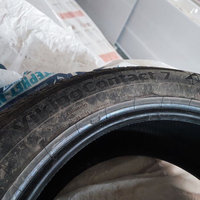 Продам резину Continental r20