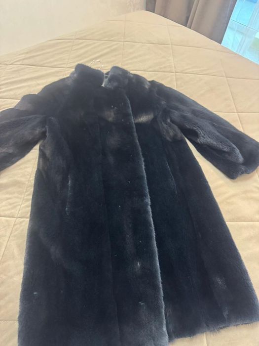 Шуба норковая (цельная)