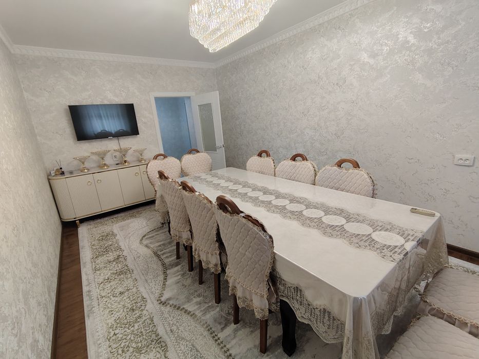 Продается 4 комнатная квартира