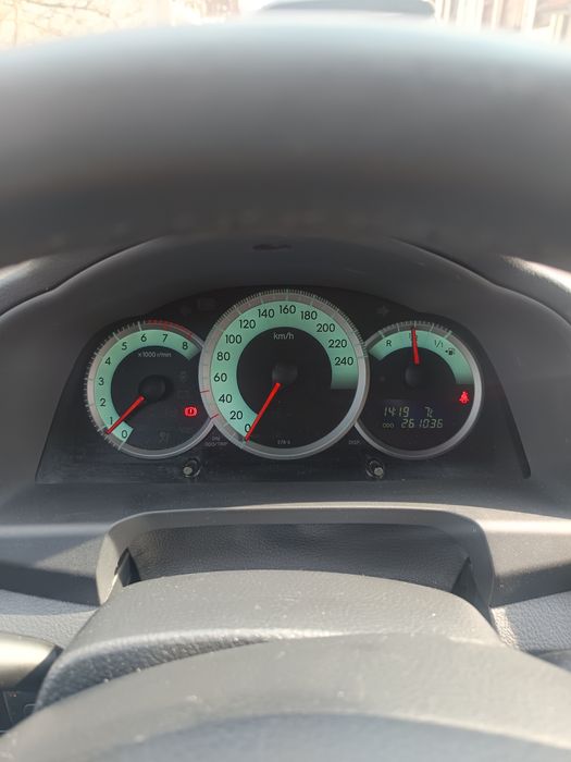 toyota corolla verso 1.8 с газ бартер за Ендуро кросов мотор