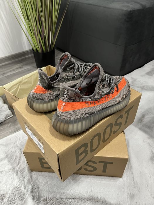 Yeezy 350 V2 Beluga