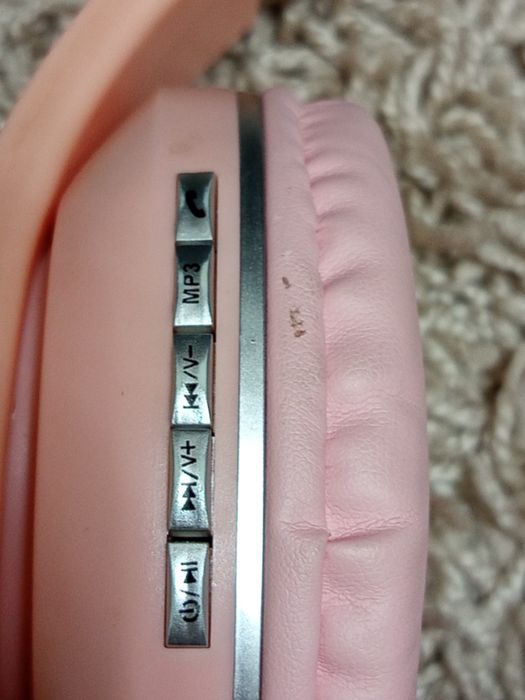 Продам наушники кошечка