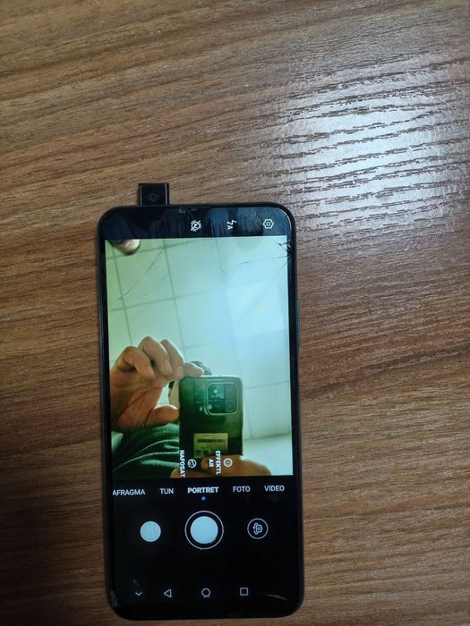 Huawei y9s kafolati bor