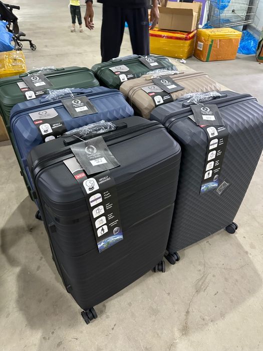 Чемоданыдля поездок 4 в 1