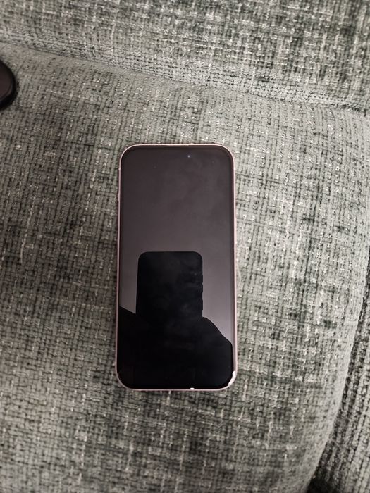 Iphone 15 256GB розов с 1 г гаранция