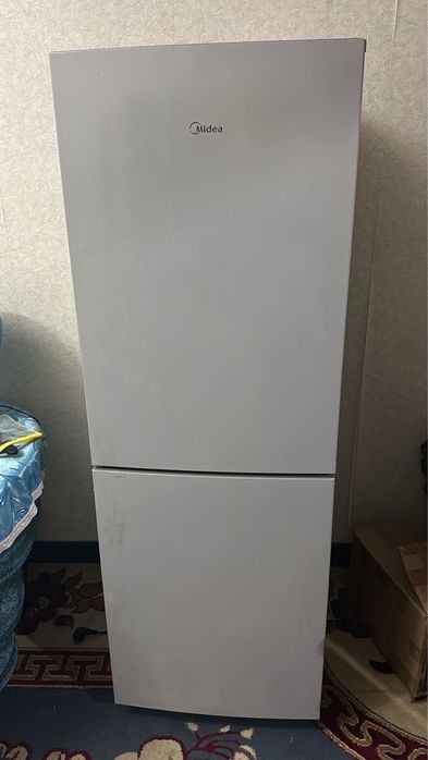 Холодильник Midea