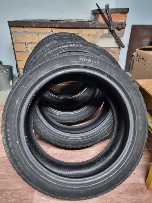 Продам шины 215/ 45/ 17 бу