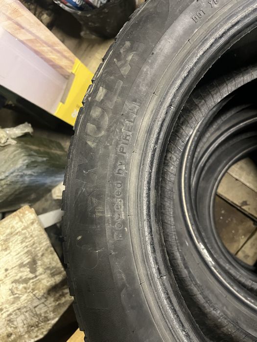 Продам резину зимнюю R17