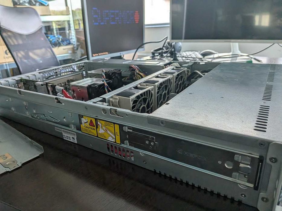 Сървъри Supermicro CSE-813M/825М 1U/2U (ASRock 32GB DDR4 / X9DRD  32GB DDR3 / X10SLM-F 8GB DDR3)