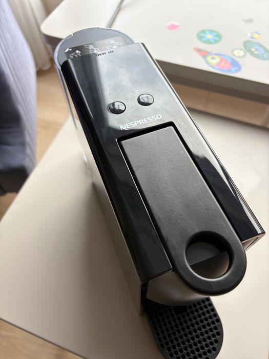 Nespresso Essenza Mini Krups