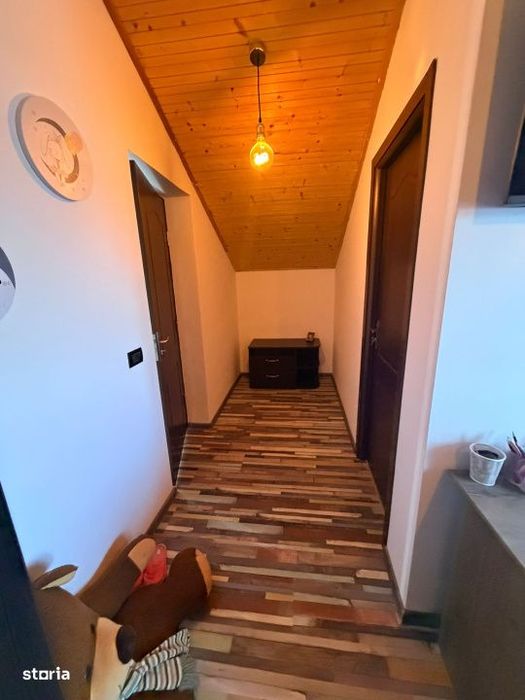 Casa P+1+M+gara, 285 mp, 600 mp teren, zona Bordei