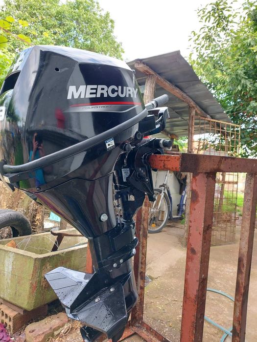 Мercury F9.9MH   на 2 мото часа НЕРАЗЛИЧИМ ОТ  НОВНОВ