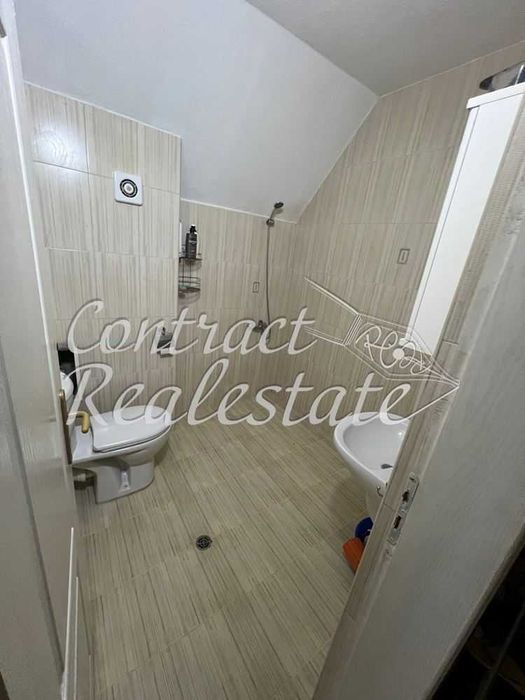 Дава се под наем Двустаен апартамент в Варна, Левски - 76 кв.м за 448.8 € - Снимка #4