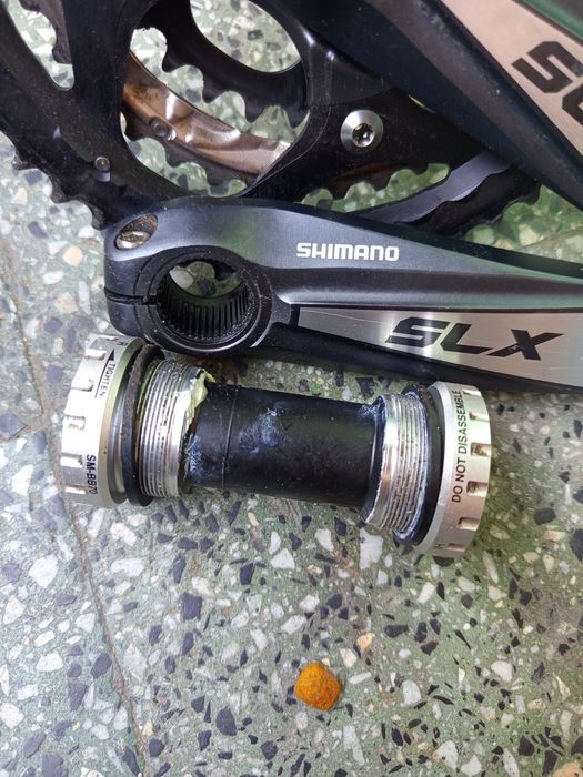 Курбели и средно Shimano SLX