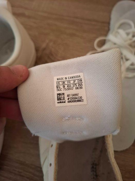 Бели кецове ADIDAS - Номер 43
